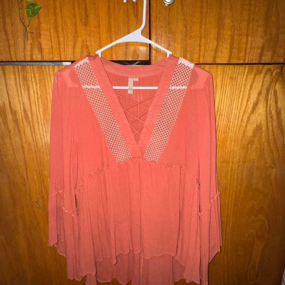 CY Coral Long Bell Sleeve Lace Front Top
